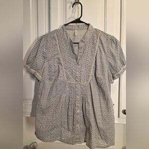 St. John's Bay Blue and White Geometric Blouse